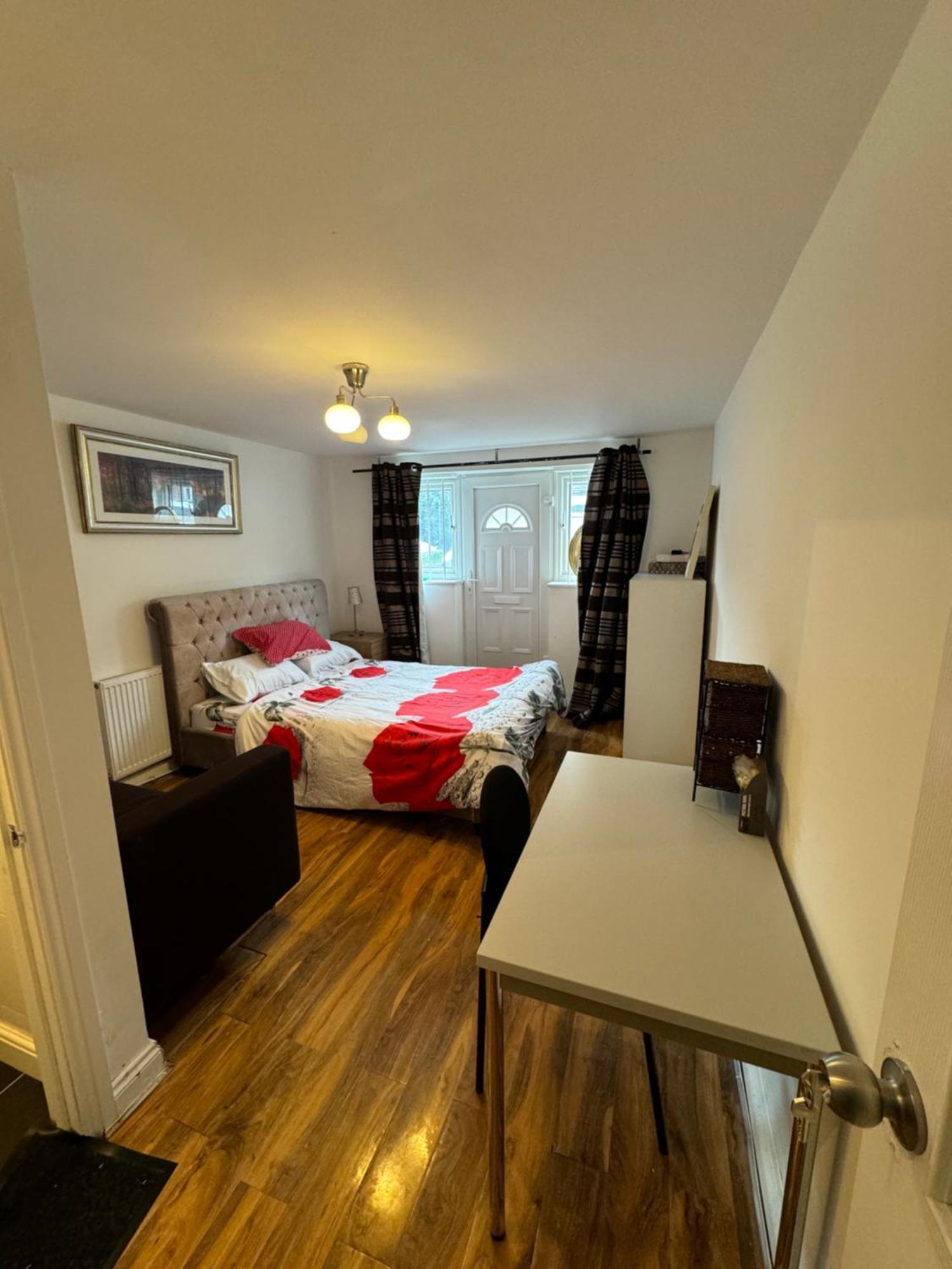 Transformative Housing Lismore Close Nottingham Eksteriør bilde